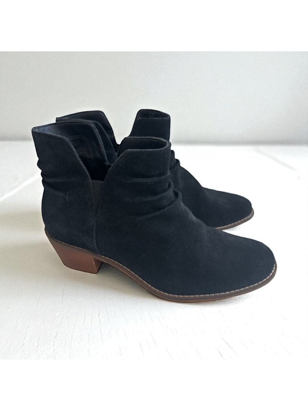 COLE HAAN Black Suede Ankle Booties Boots Size 6.5